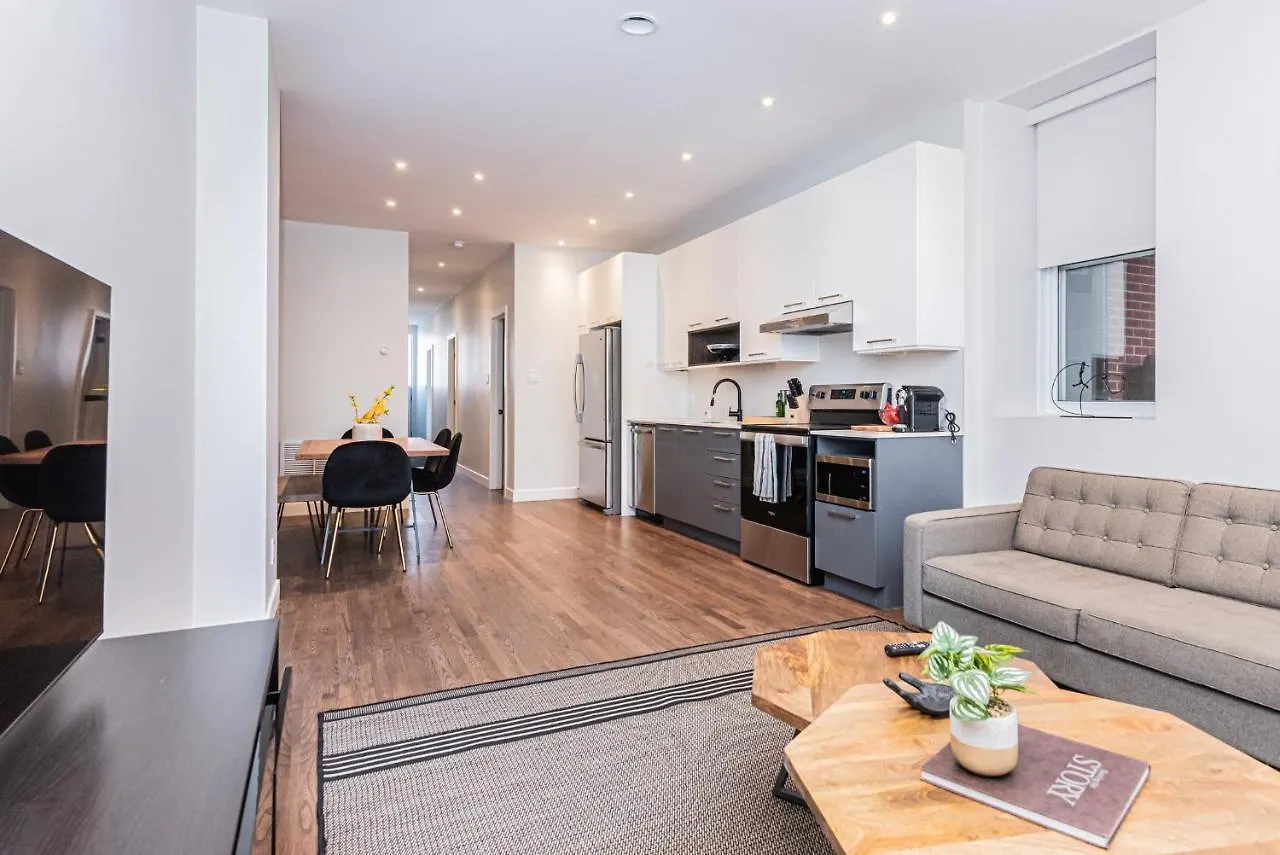 Vast And Perfectly Located 3 Bedroom Flat By Denstays Montreal Canada